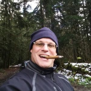 Meet your Posher, Chris